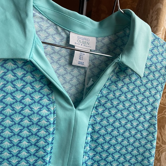 Sigrid Olsen polo golf seashell pattern top - Picture 2 of 6